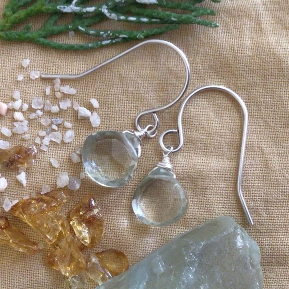 Prasiolite (Green Amethyst) Sundance charm Earring - Picture 2 of 10
